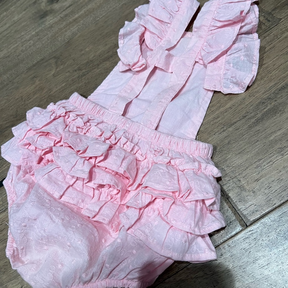 Baby infant 6-12 month Ruffle Butts Woven Flutter Overall Romper - Picture 5 of 6